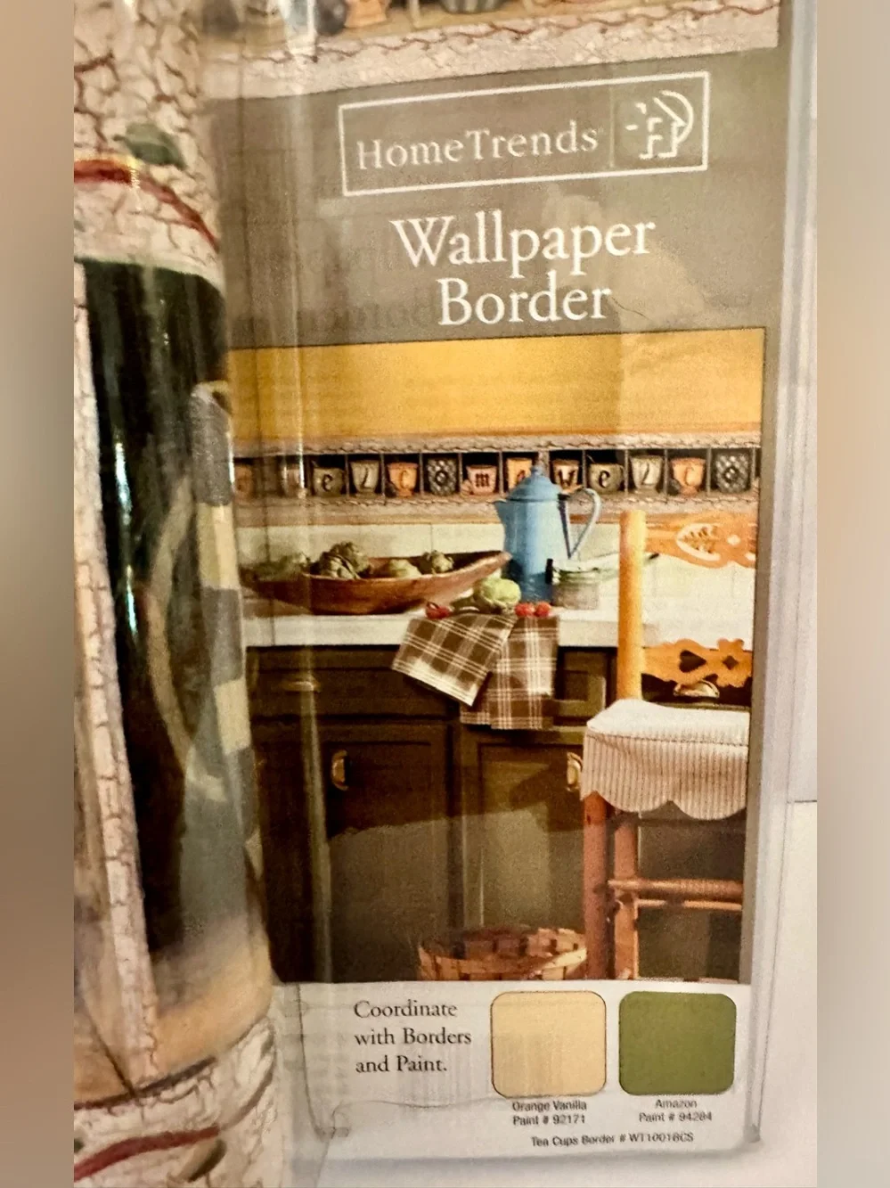 Teacups Welcome Wallpaper Border in Green and Cream – Home Accents